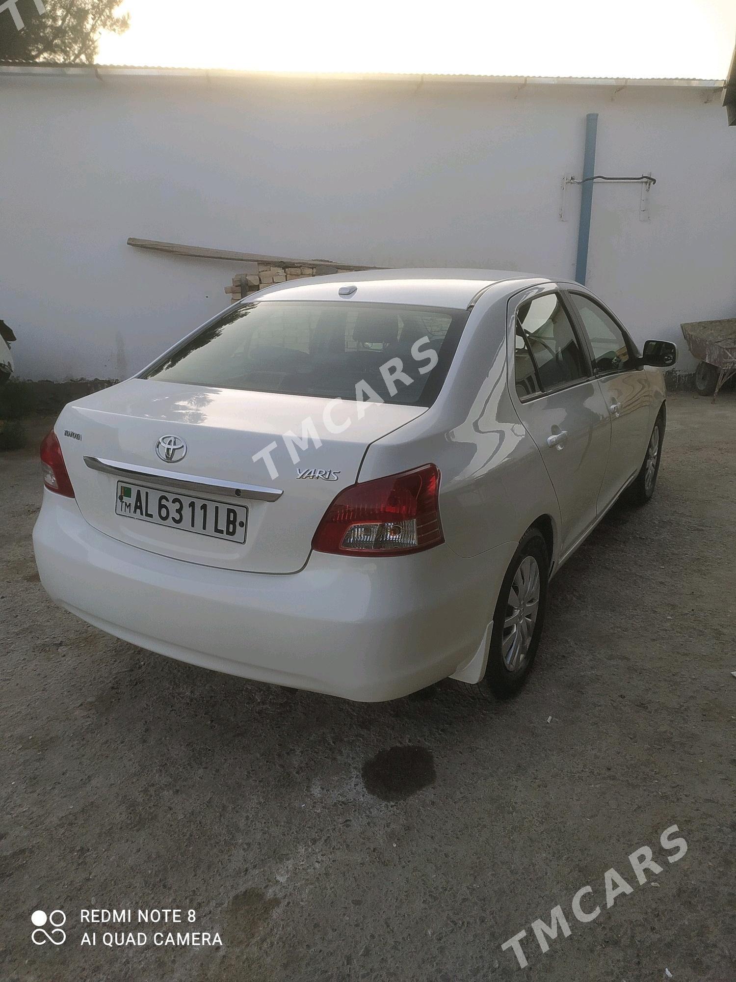 Toyota Yaris 2008 - 110 000 TMT - Türkmenabat - img 4