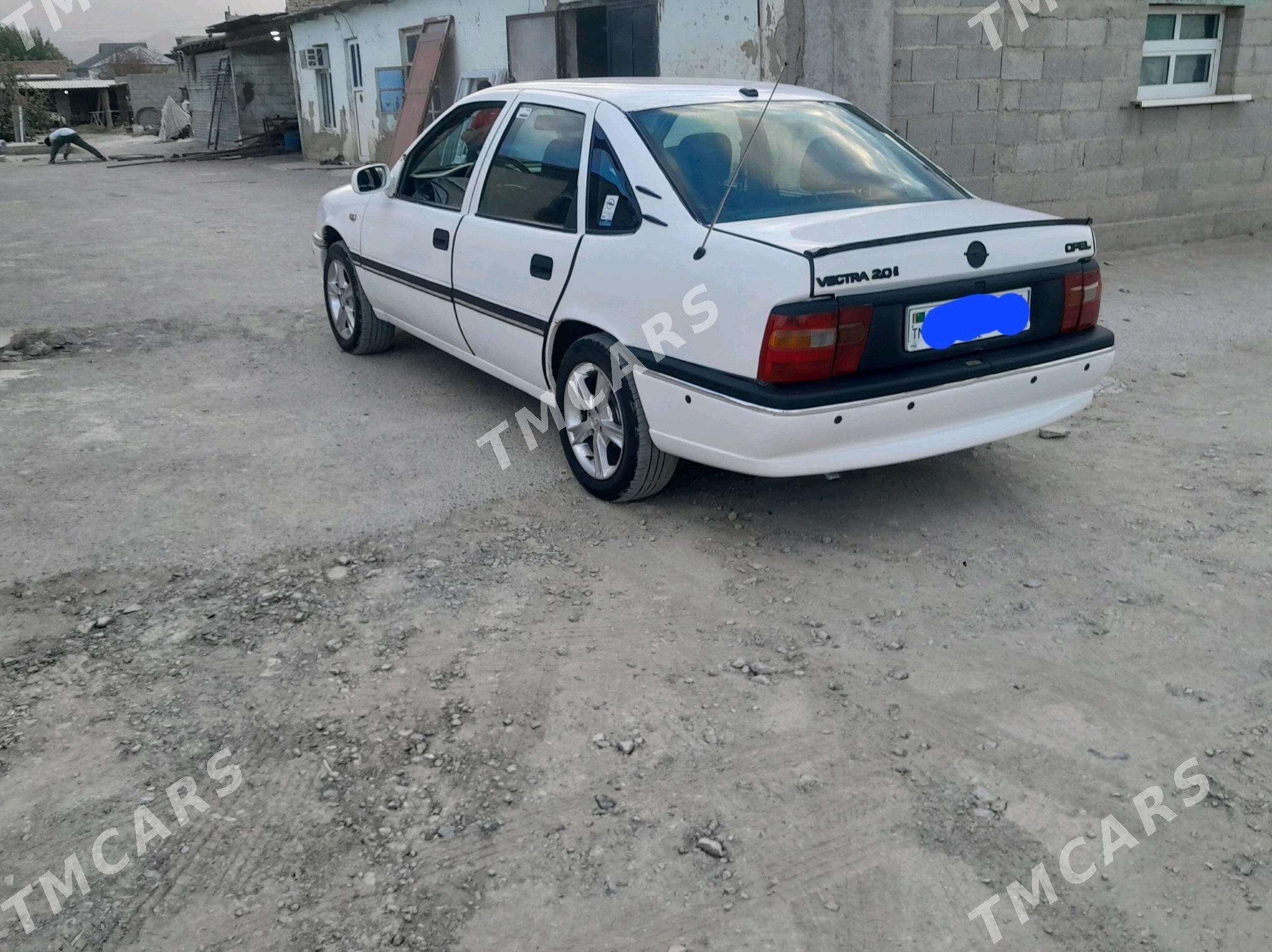 Opel Vectra 1995 - 35 000 TMT - Бахарден - img 3