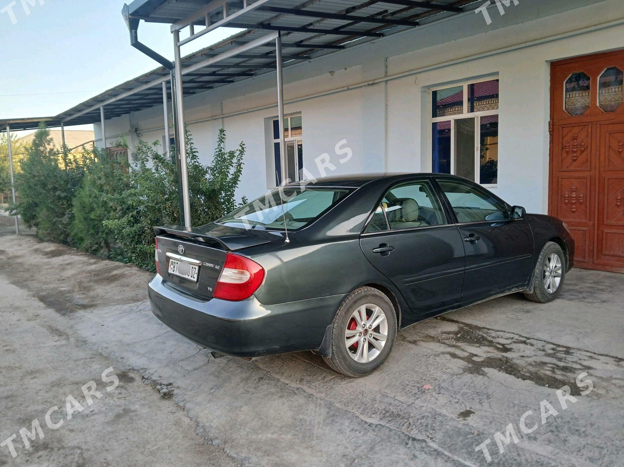 Toyota Camry 2004 - 160 000 TMT - Дашогуз - img 3