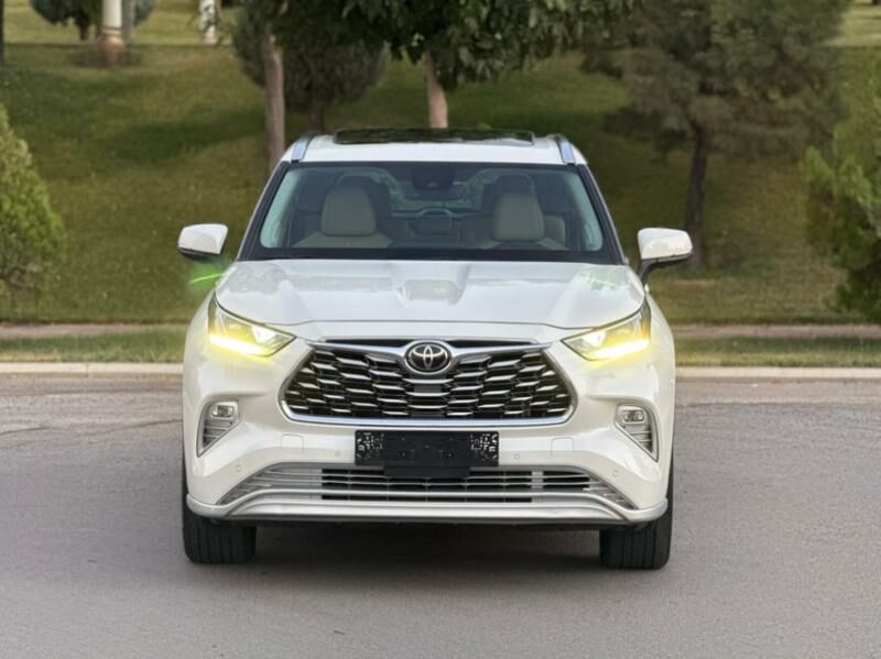 Toyota Highlander 2021 - 658 000 TMT - Aşgabat - img 9