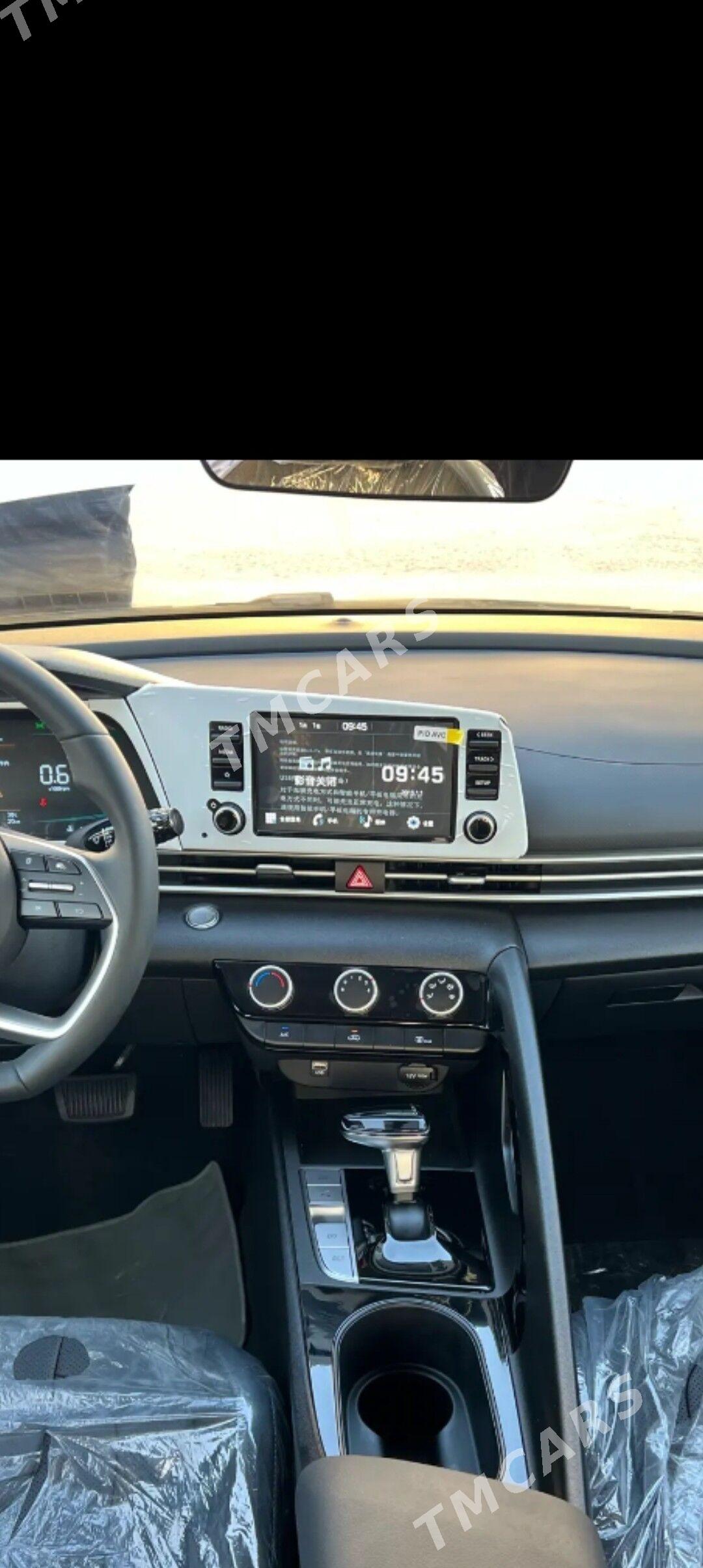 Hyundai Elantra GT 2025 - 276 000 TMT - Ашхабад - img 3