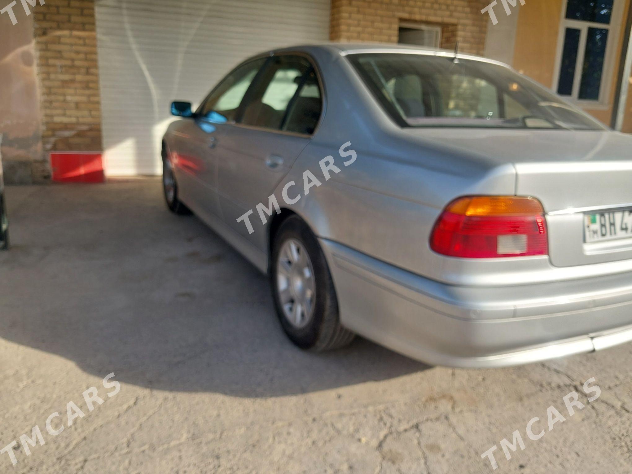 BMW 325 2001 - 140 000 TMT - Türkmenabat - img 2