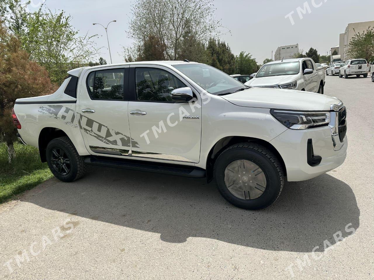 Toyota Hilux 2022 - 590 000 TMT - Türkmenabat - img 4