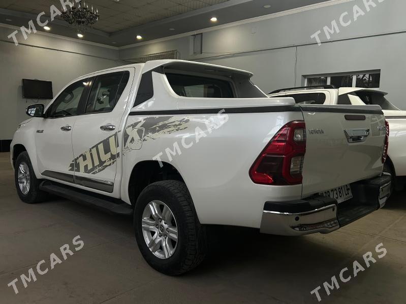 Toyota Hilux 2022 - 590 000 TMT - Türkmenabat - img 2
