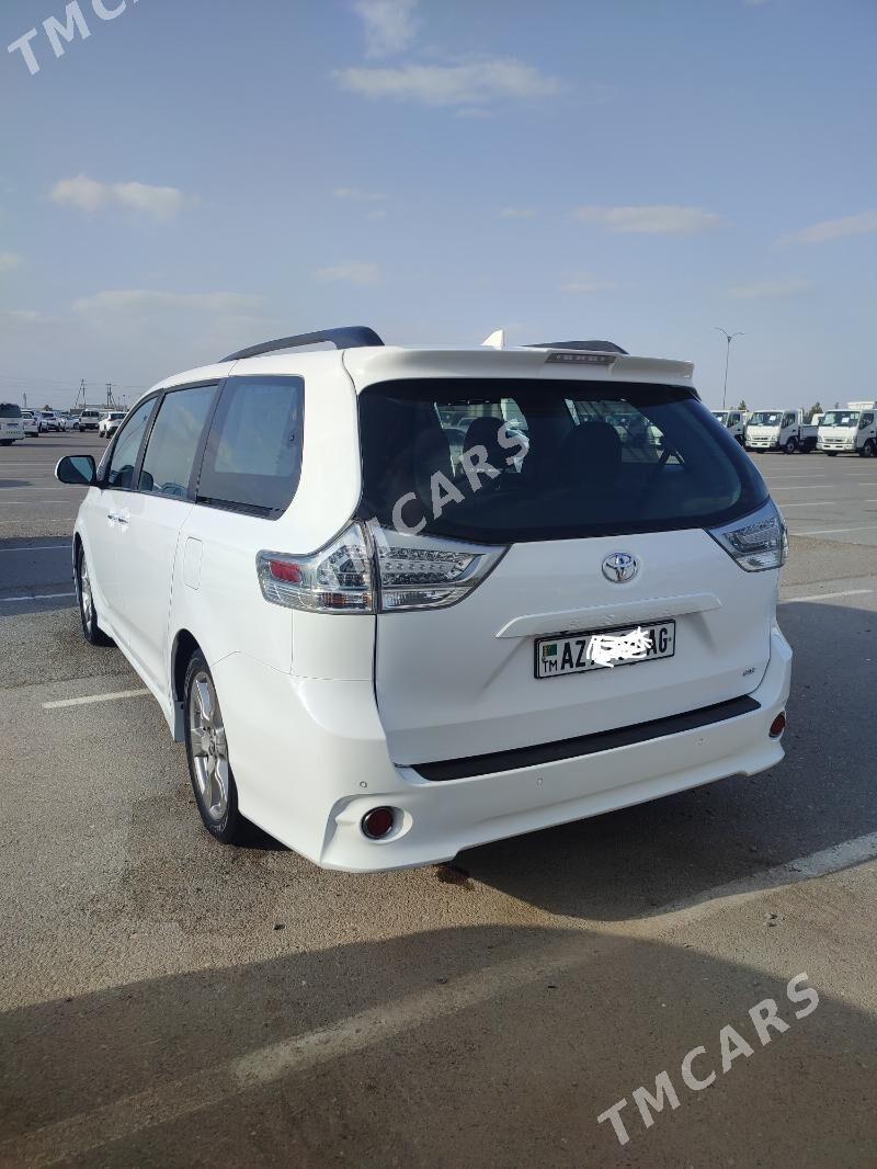 Toyota Sienna 2019 - 434 000 TMT - "Алтын Асыр" Гундогар базары ( Толкучка) - img 4