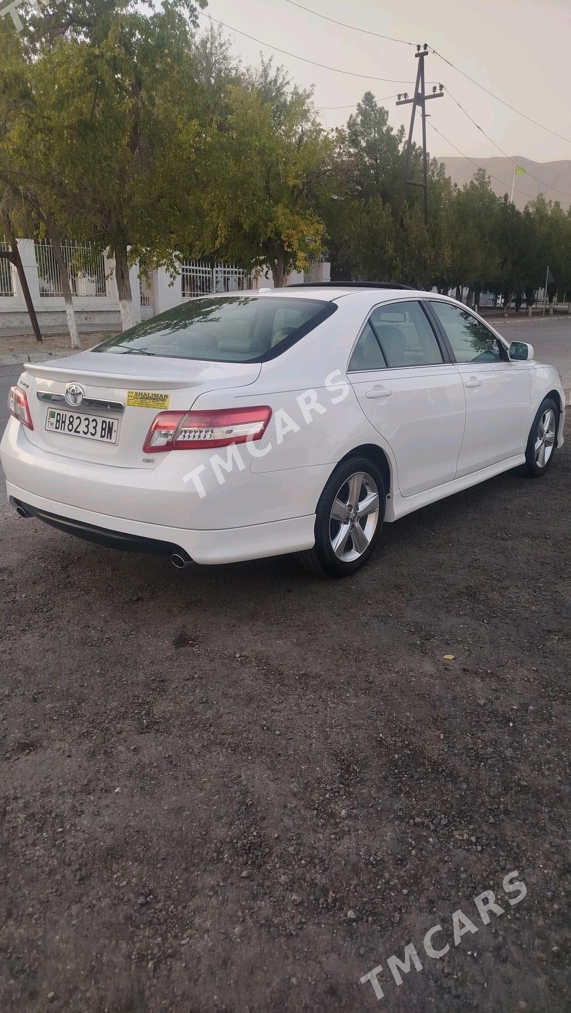 Toyota Camry 2010 - 240 000 TMT - Балканабат - img 5