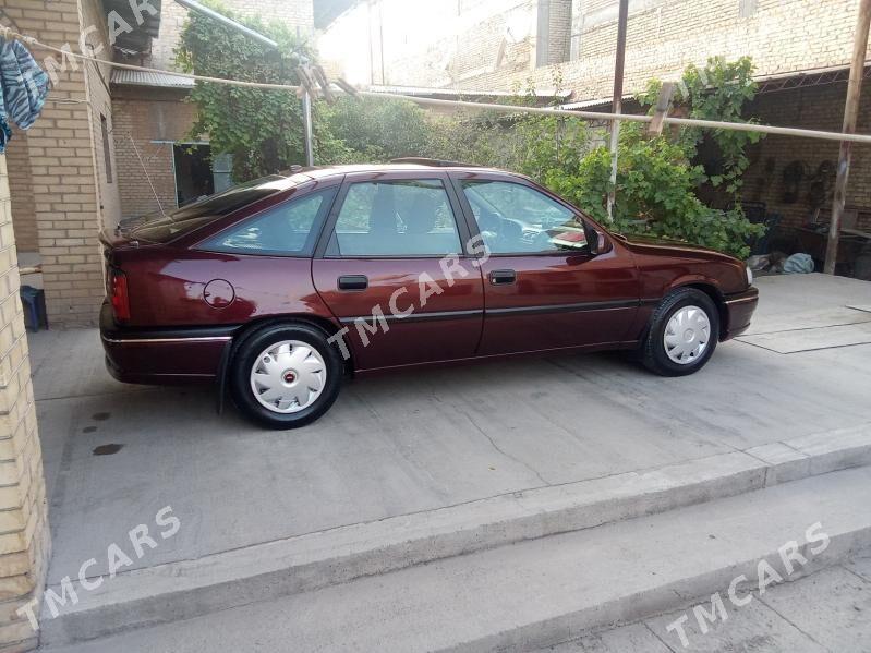 Opel Vectra 1995 - 40 000 TMT - Туркменабат - img 2