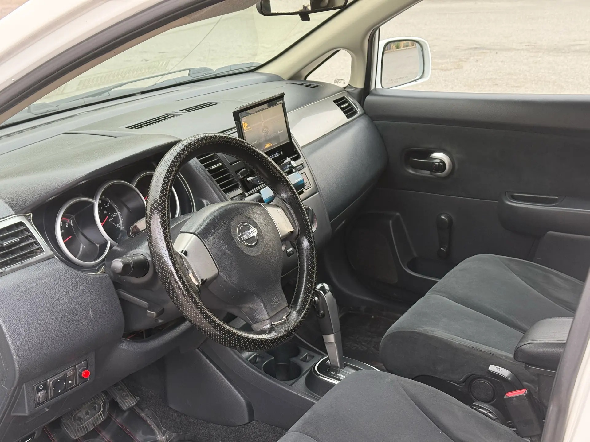 Nissan Tiida 2010 - 125 000 TMT - Aşgabat - img 7