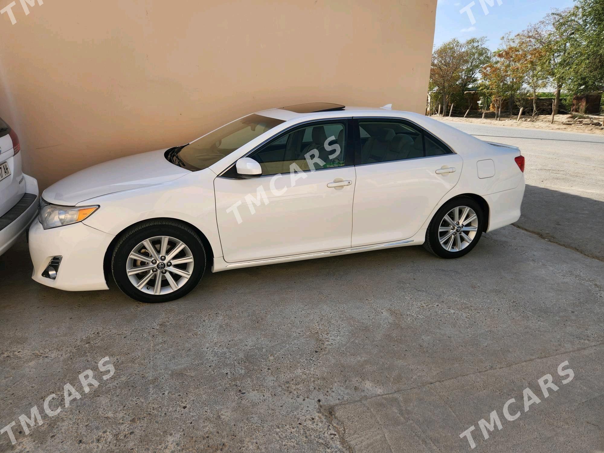 Toyota Camry 2012 - 254 000 TMT - Gökdepe - img 7