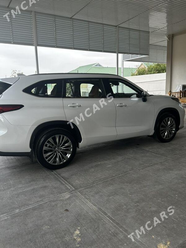 Toyota Highlander 2020 - 625 000 TMT - Ашхабад - img 4