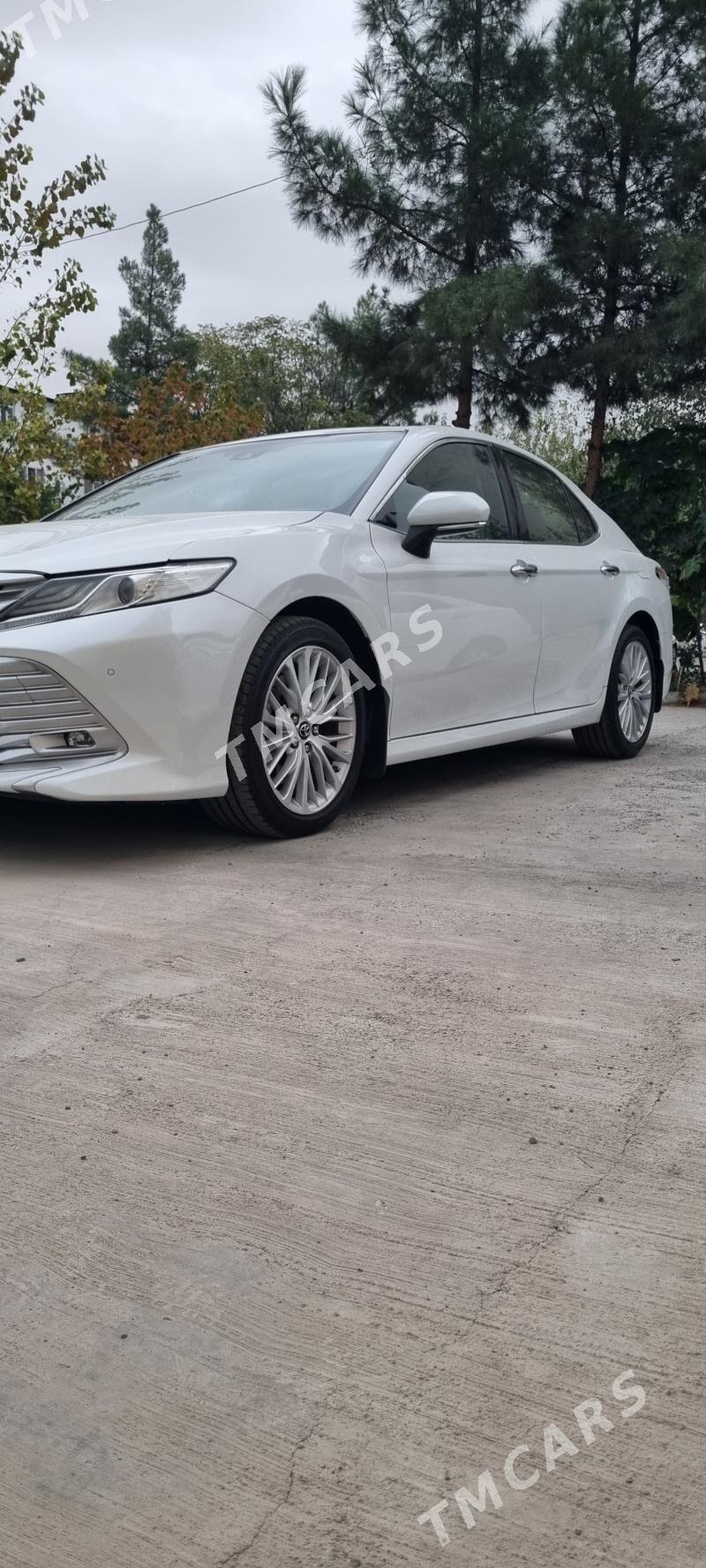 Toyota Camry 2019 - 340 000 TMT - Hitrowka - img 2