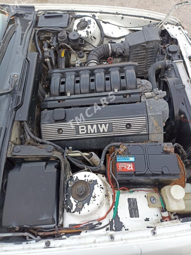 BMW 525 1991 - 75 000 TMT - Çärjew - img 3