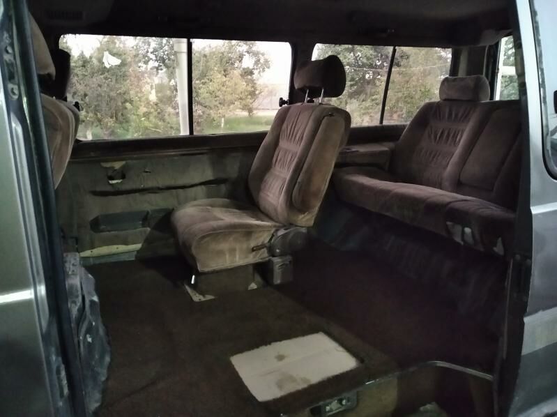 Toyota Hiace 1987 - 45 000 TMT - Mary - img 5