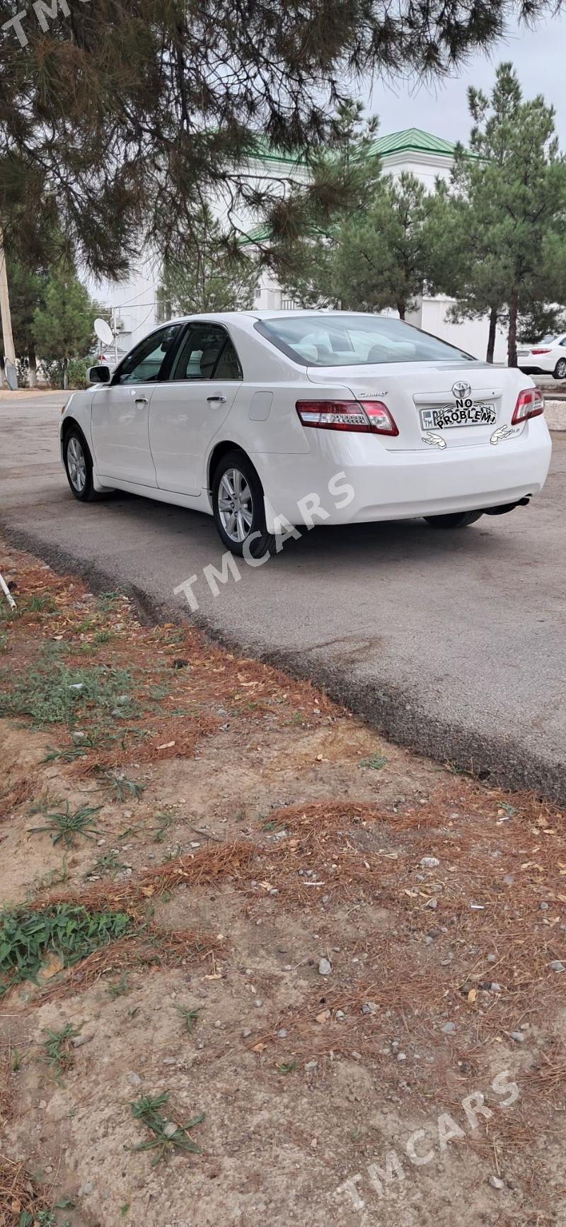 Toyota Camry 2010 - 150 000 TMT - Теджен - img 5