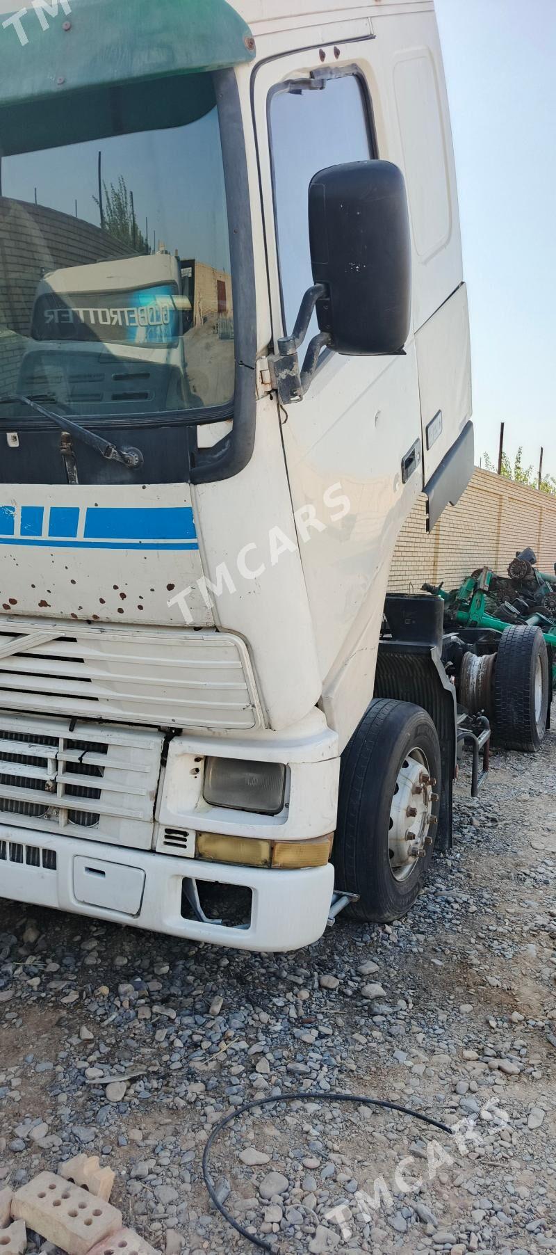 Volvo FH 420 2001 - 250 000 TMT - Мары - img 3