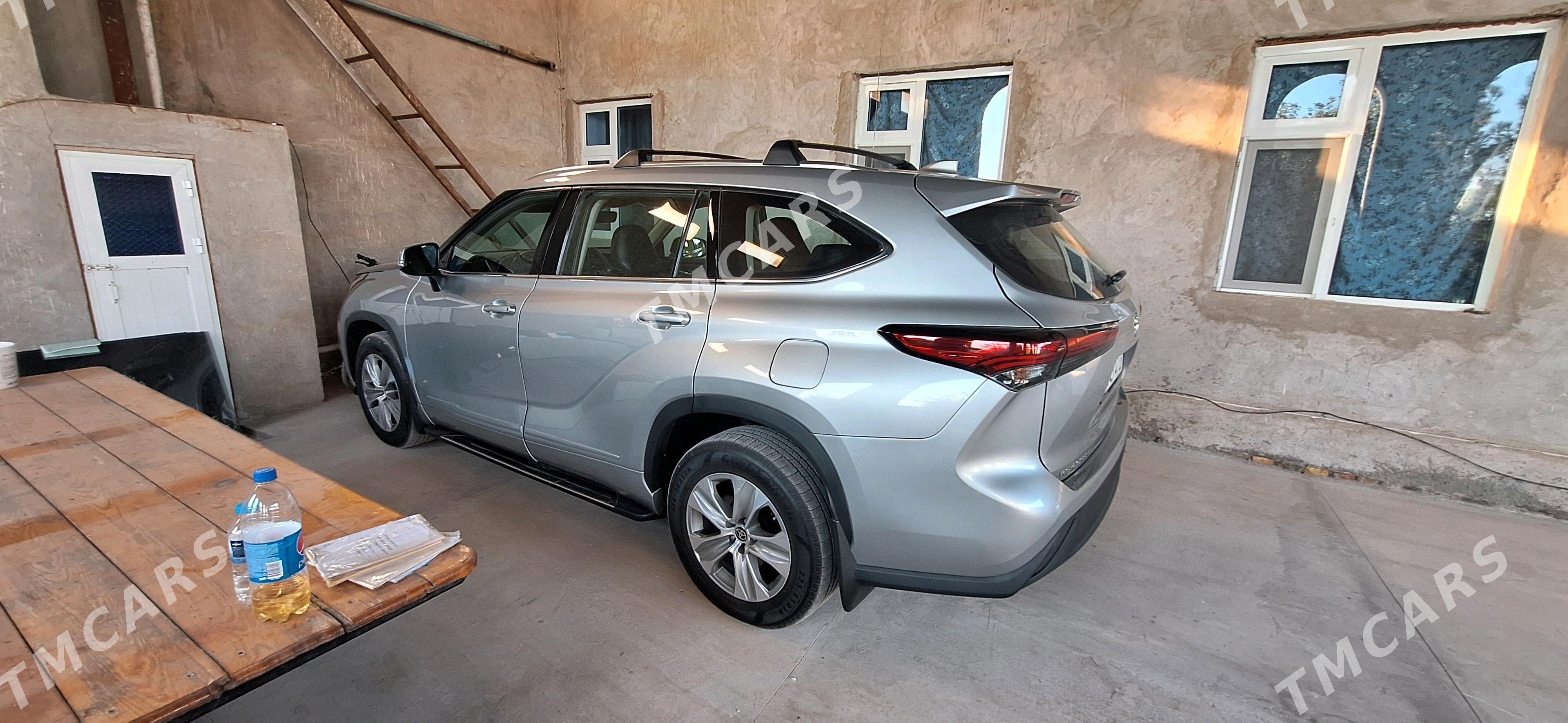Toyota Highlander 2021 - 530 000 TMT - Туркменабат - img 2