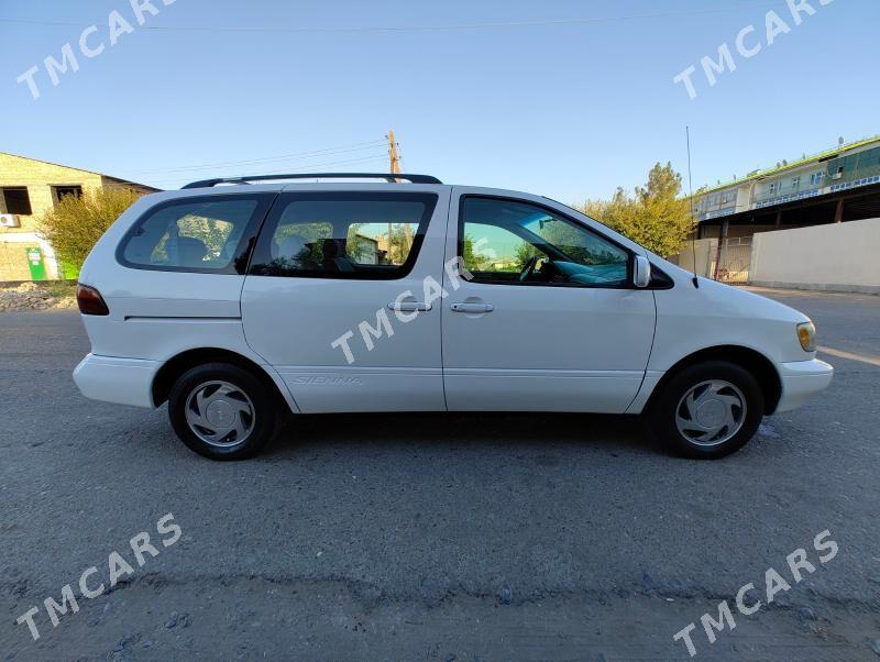 Toyota Sienna 1999 - 158 000 TMT - Türkmenabat - img 6