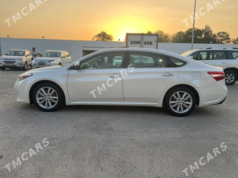 Toyota Avalon 2013 - 440 000 TMT - 4 мкр - img 6