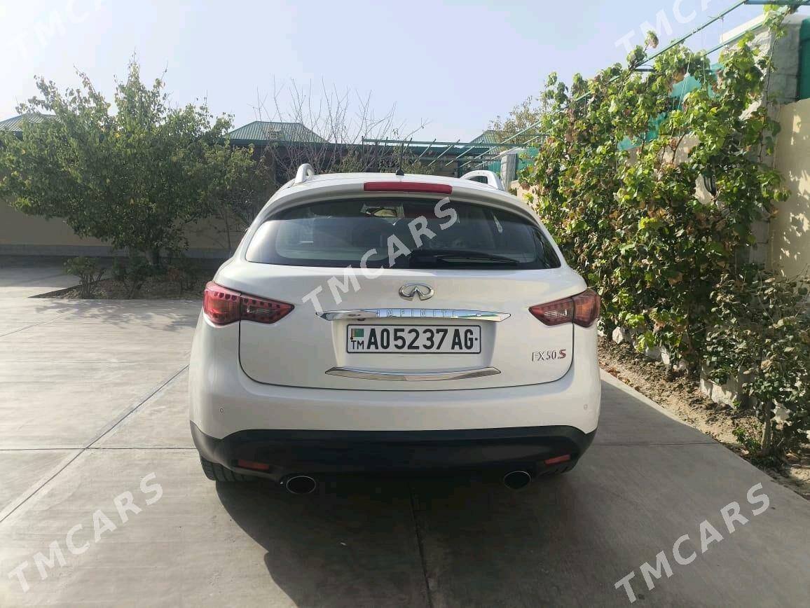 Infiniti FX35 2010 - 250 000 TMT - Aşgabat - img 3