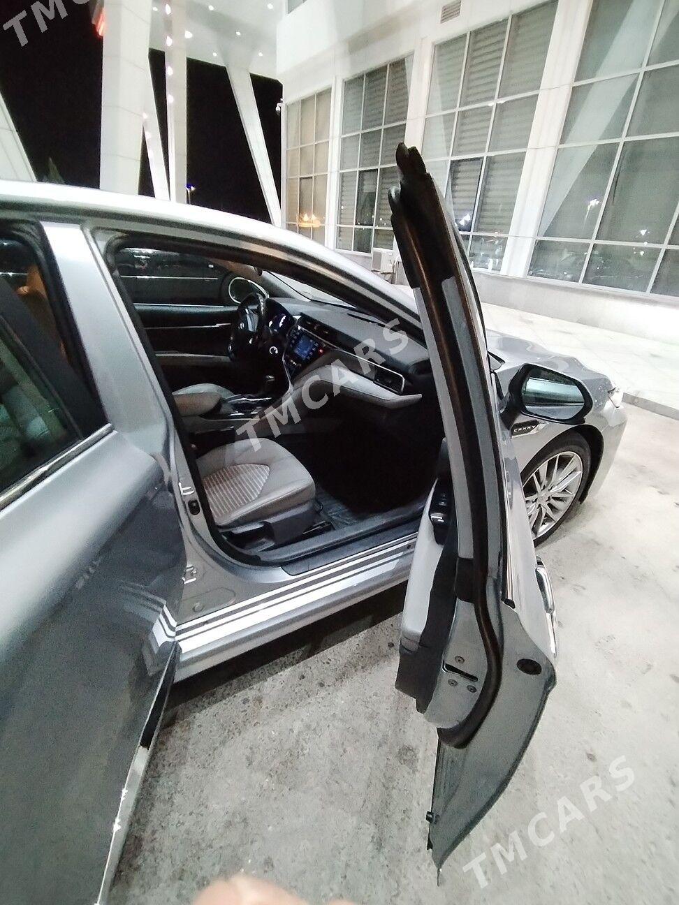 Toyota Camry 2020 - 330 000 TMT - Balkanabat - img 2