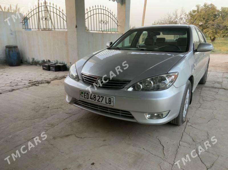 Toyota Camry 2003 - 175 000 TMT - Halaç - img 3