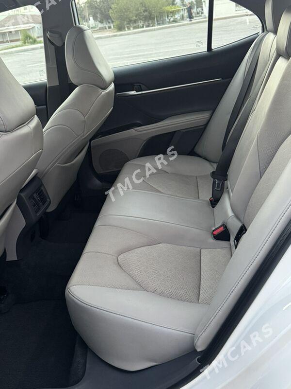 Toyota Camry 2023 - 505 000 TMT - Çärjew - img 8