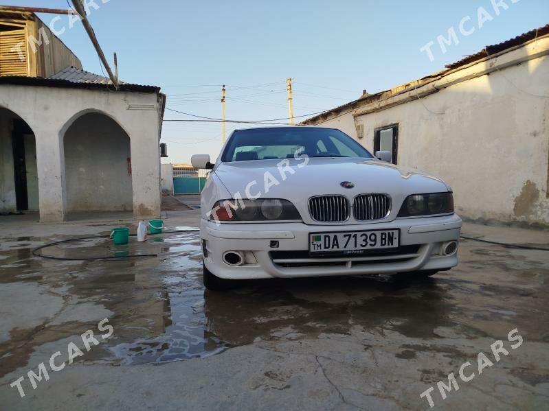 BMW 530 2002 - 110 000 TMT - Jebel - img 2