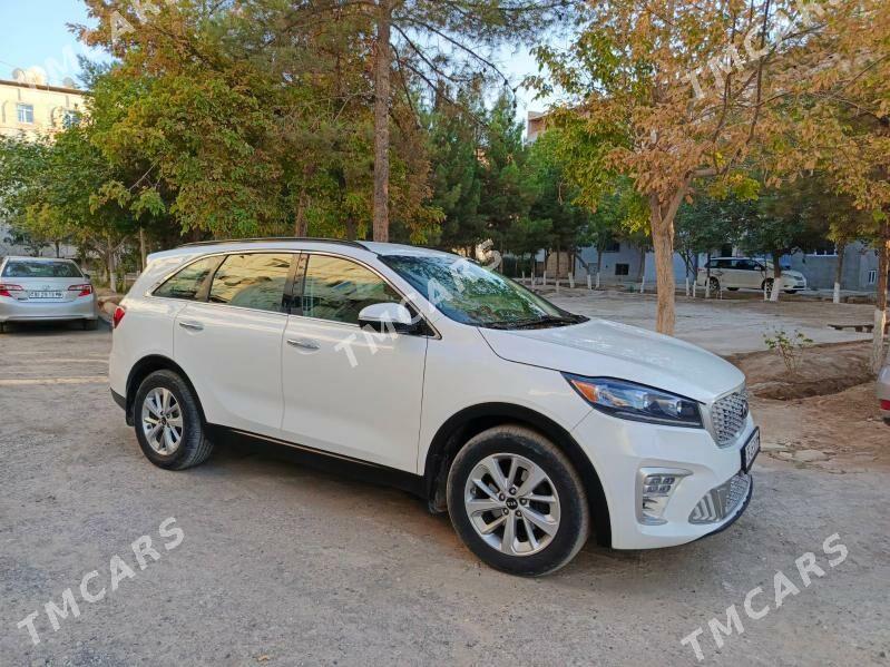 Kia Sorento 2019 - 272 000 TMT - Мары - img 3