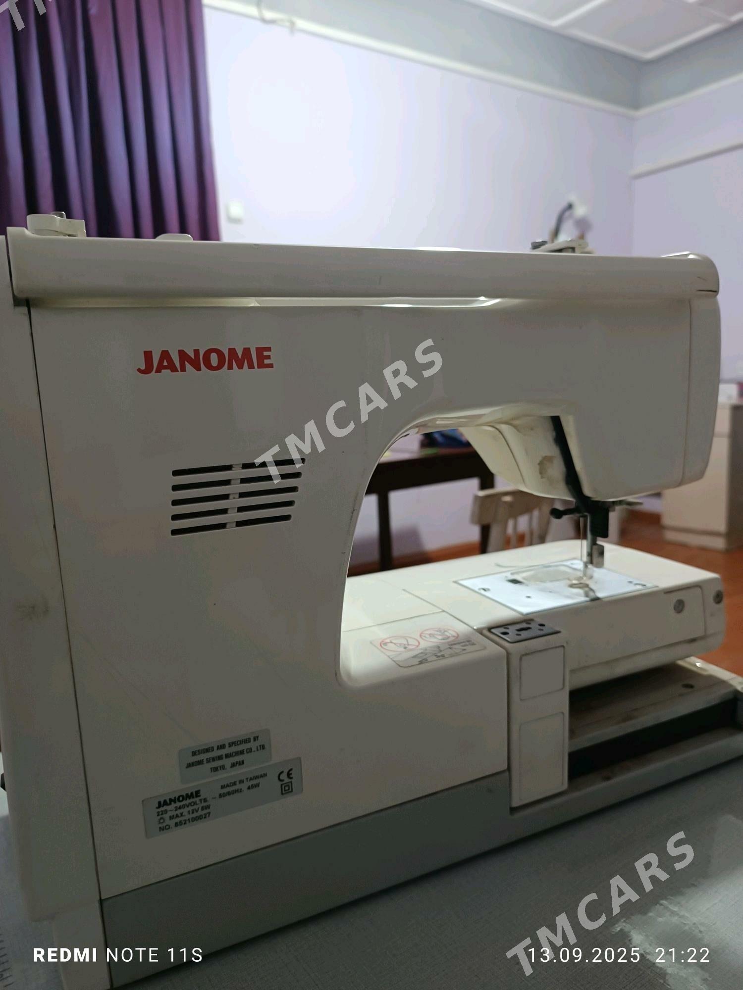 Janome 350E - Çärjew - img 3