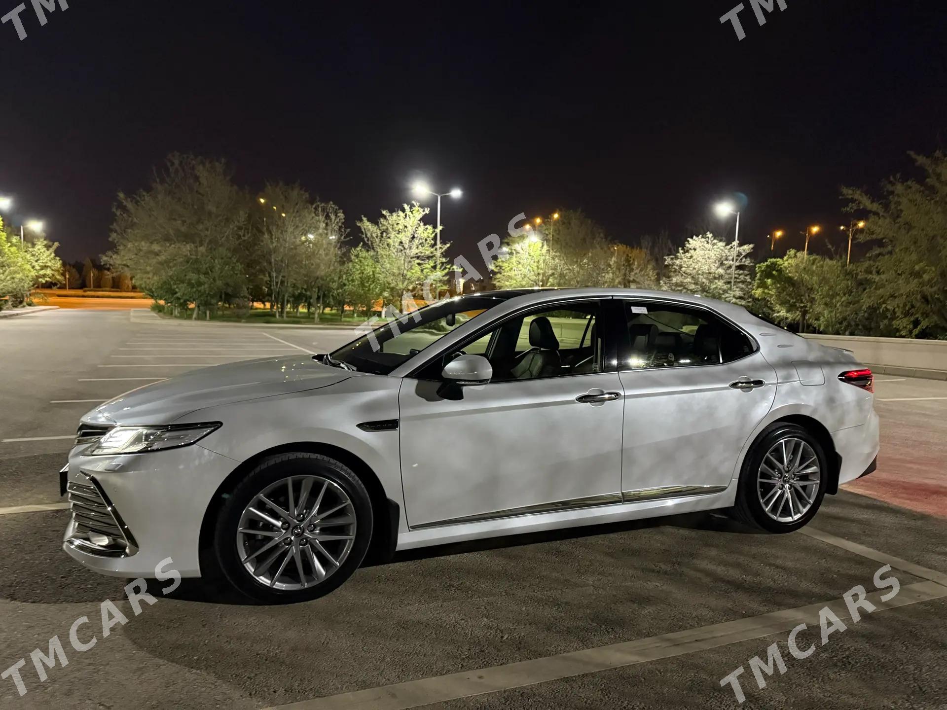 Toyota Camry 2023 - 660 000 TMT - Ашхабад - img 4