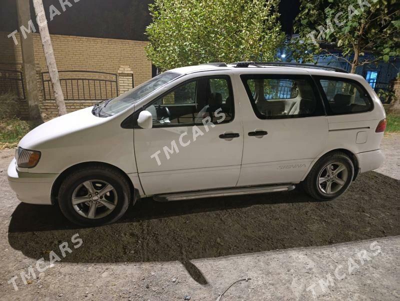 Toyota Sienna 1999 - 135 000 TMT - Сейди - img 2