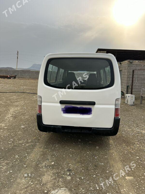 Nissan Urvan 2003 - 100 000 TMT - Aşgabat - img 3