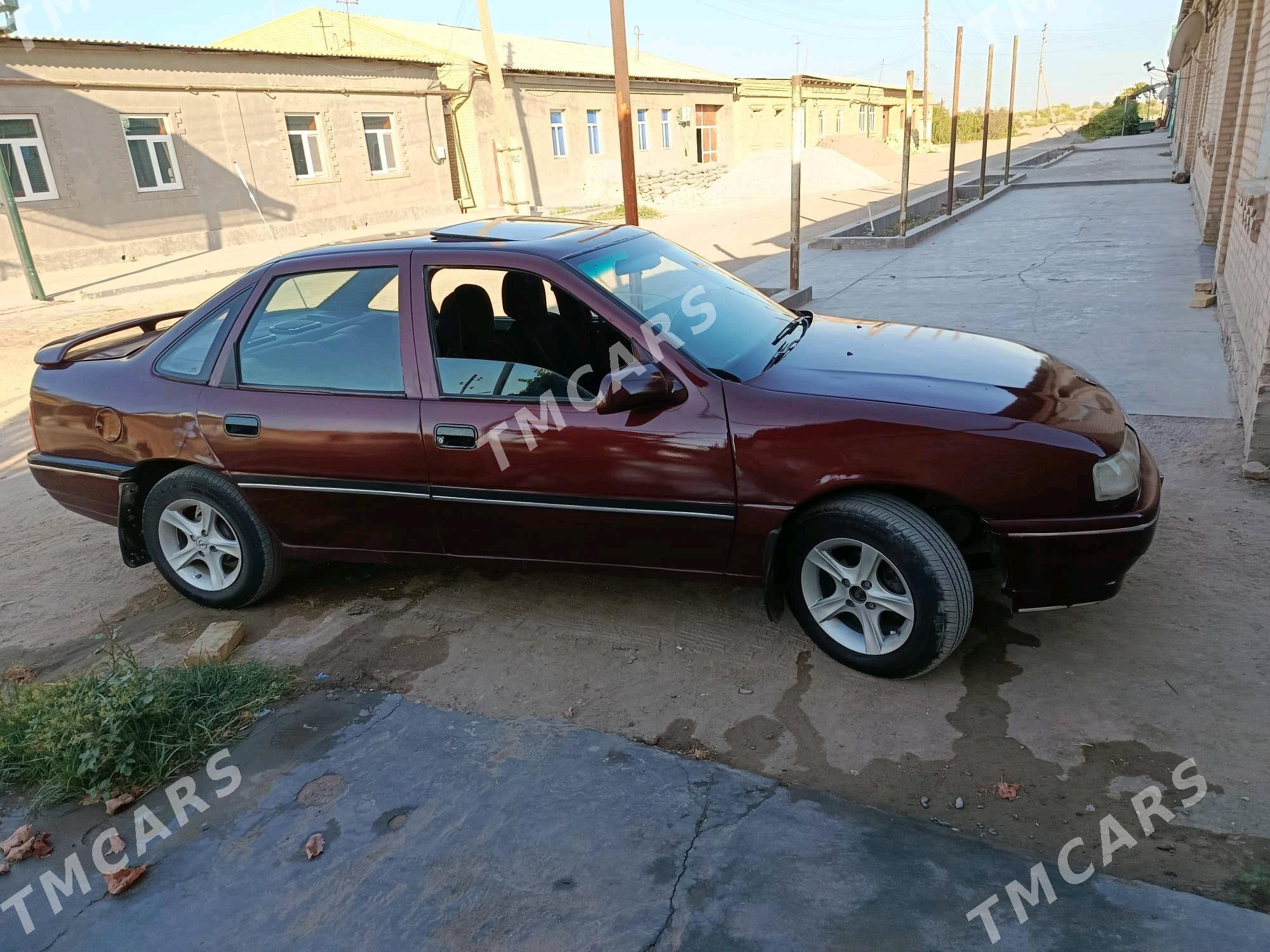 Opel Vectra 1990 - 30 000 TMT - Чарджоу - img 4