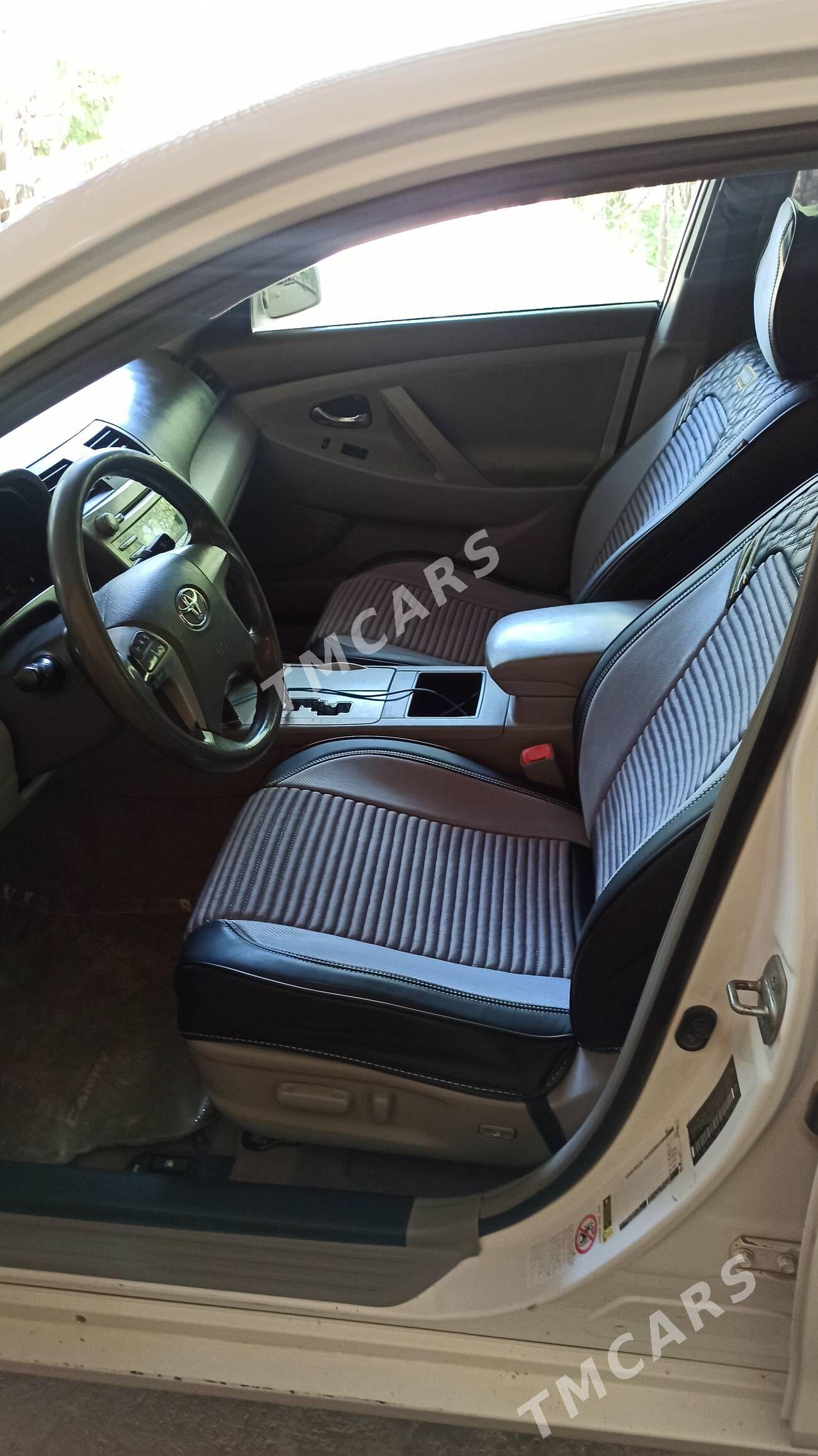 Toyota Camry 2007 - 155 000 TMT - Кёнеургенч - img 3