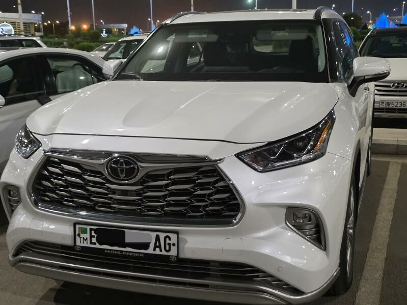 Toyota Highlander 2022 - 820 000 TMT - Ашхабад - img 4