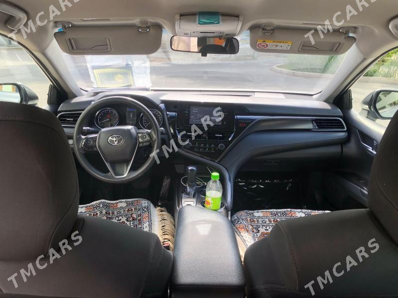 Toyota Camry 2022 - 350 000 TMT - Ашхабад - img 2