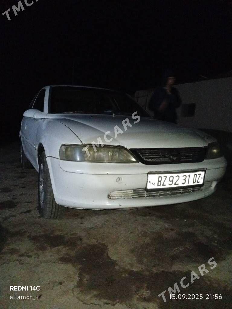 Opel Vectra 1997 - 50 000 TMT - Губадаг - img 2