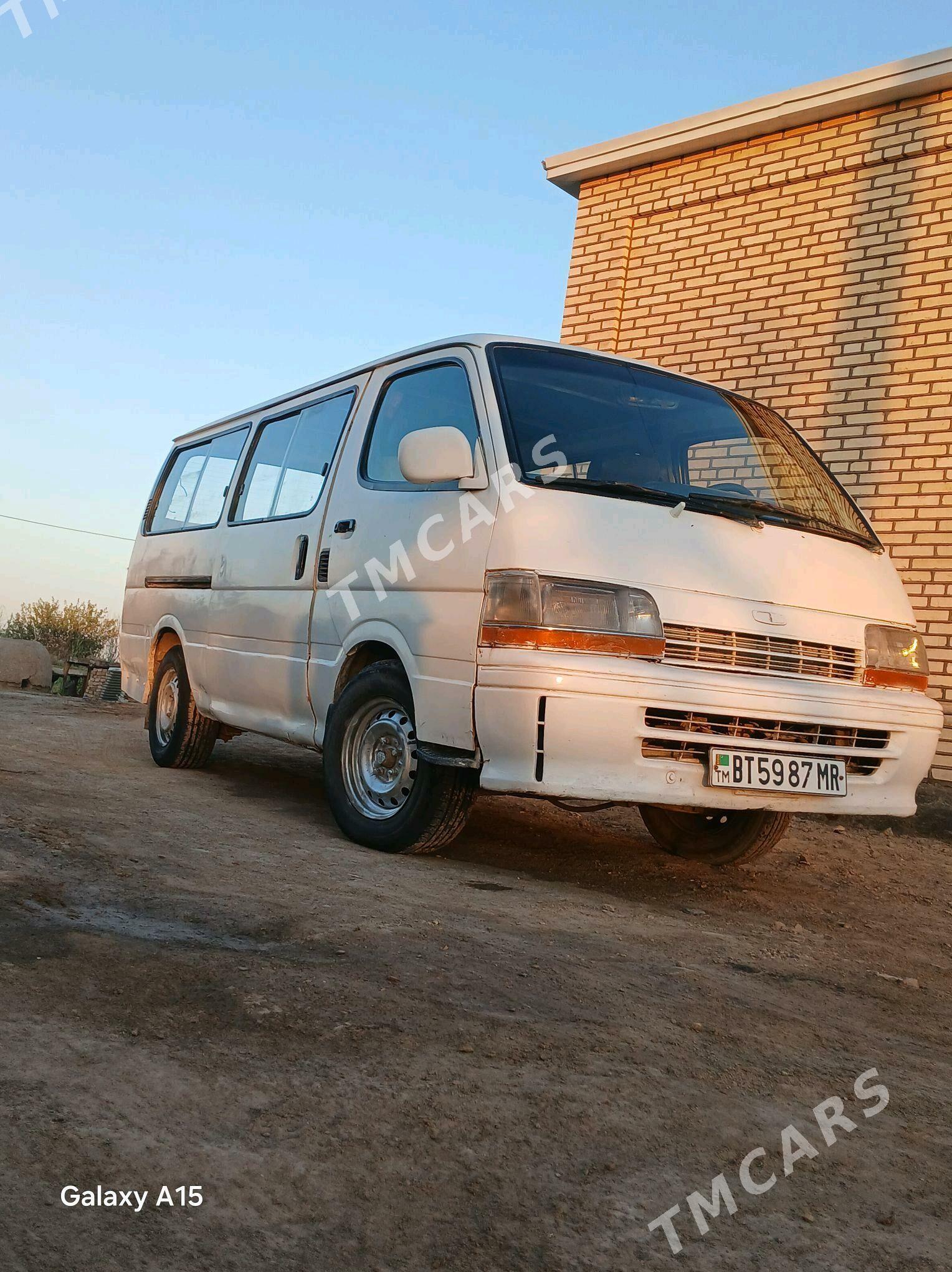 Toyota Hiace 1998 - 55 000 TMT - Türkmengala - img 3