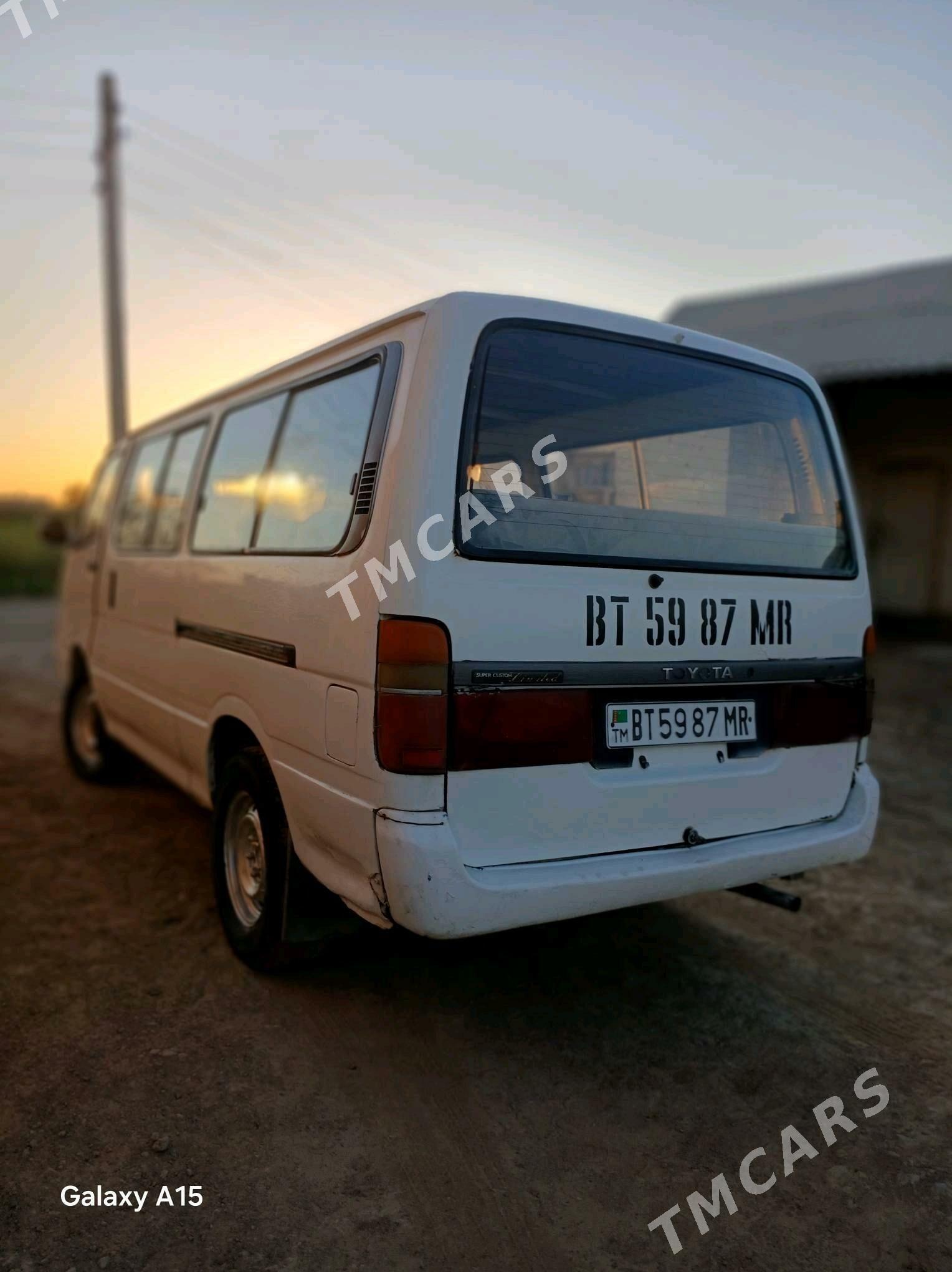 Toyota Hiace 1998 - 55 000 TMT - Türkmengala - img 5
