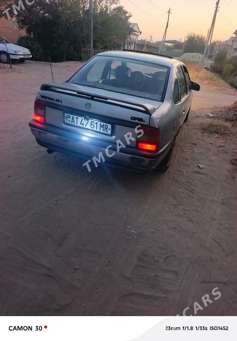 Opel Vectra 1991 - 25 000 TMT - Mary - img 4