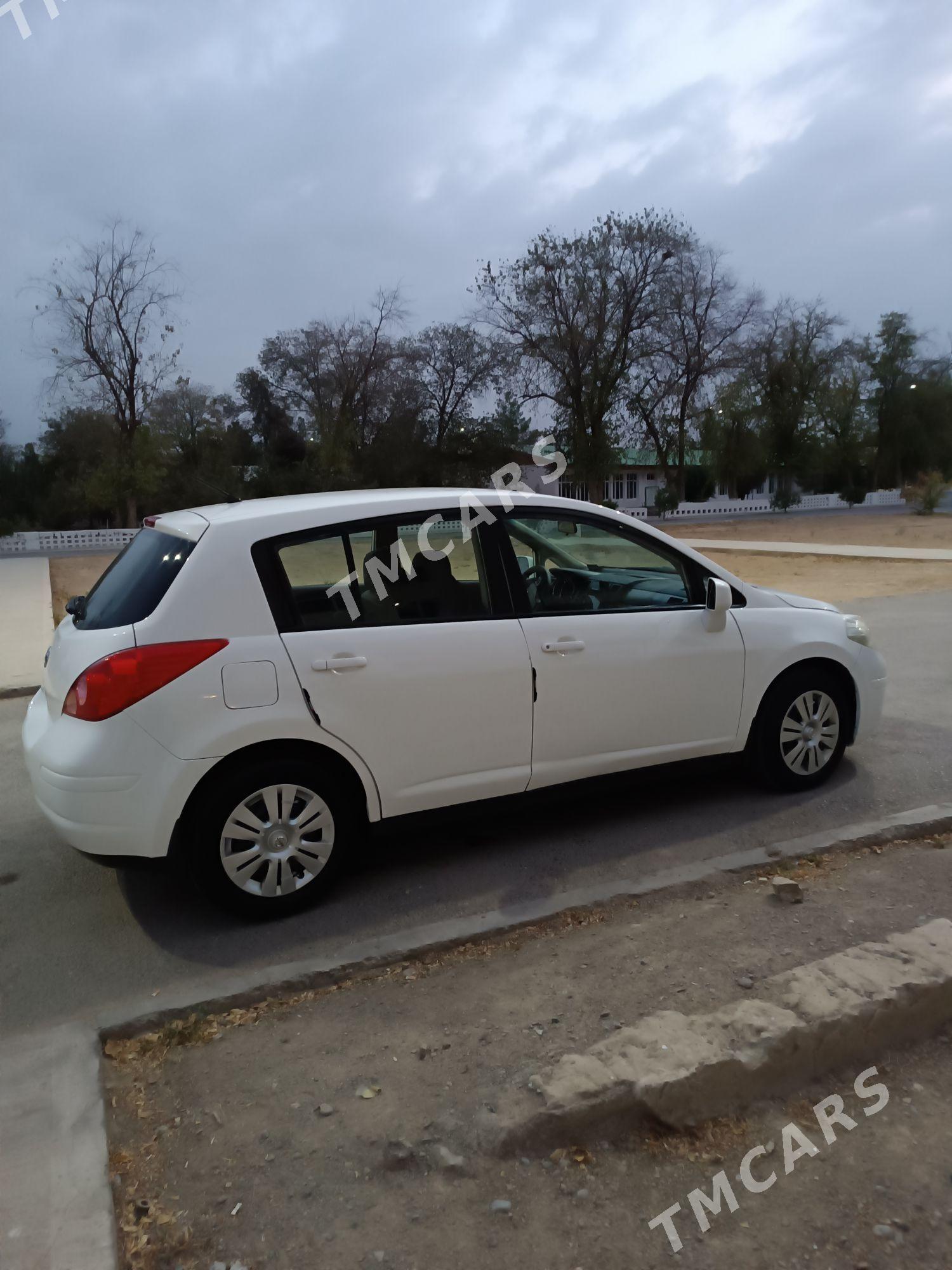 Nissan Versa 2012 - 125 000 TMT - Aşgabat - img 2