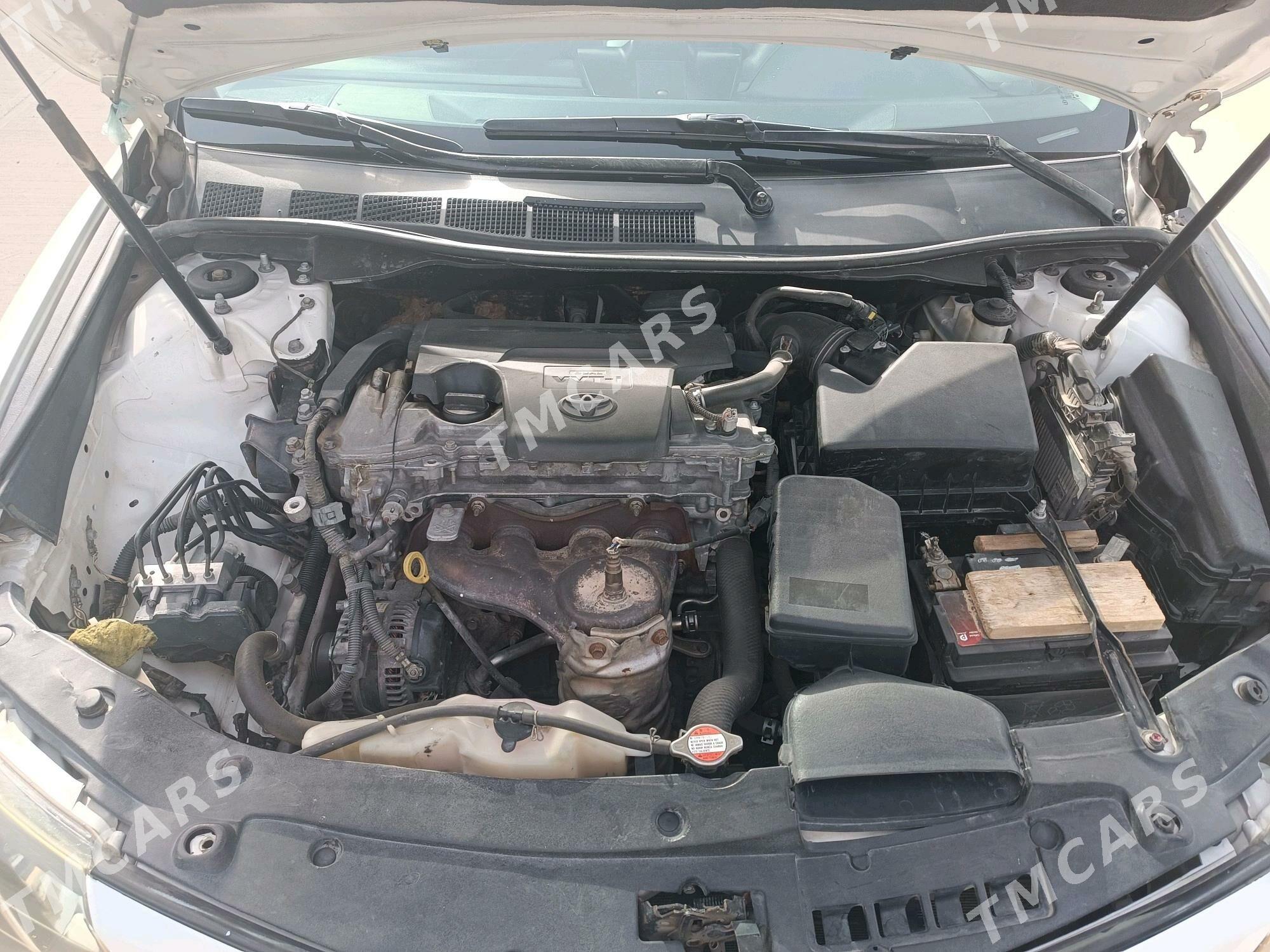 Toyota Camry 2012 - 190 000 TMT - Baýramaly - img 3