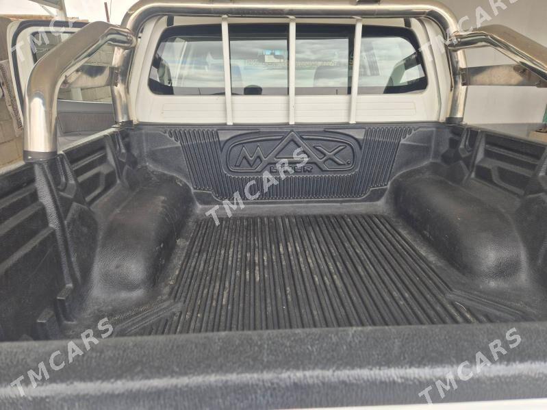 Toyota Hilux 2009 - 350 000 TMT - Aşgabat - img 2