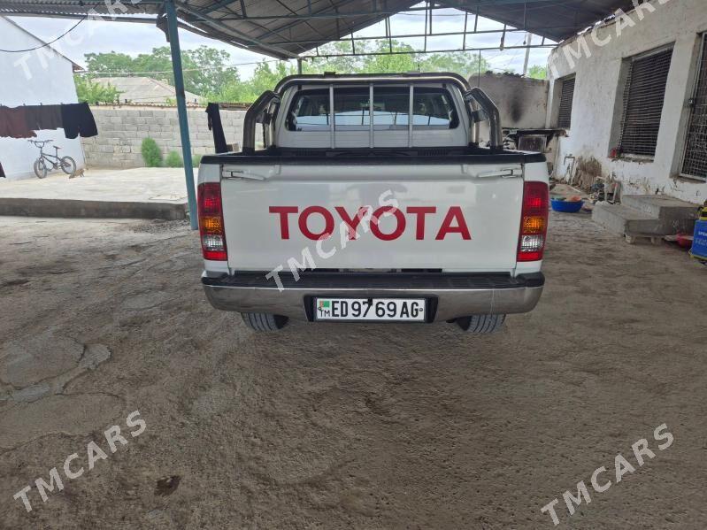 Toyota Hilux 2009 - 350 000 TMT - Aşgabat - img 5