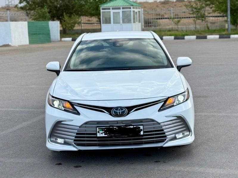 Toyota Camry 2022 - 335 000 TMT - "Altyn Asyr" Gündogar bazary (Jygyllyk) - img 3