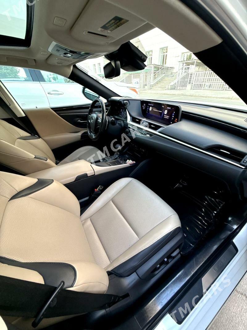 Lexus ES 350 2020 - 600 000 TMT - Гаудан "В" - img 4