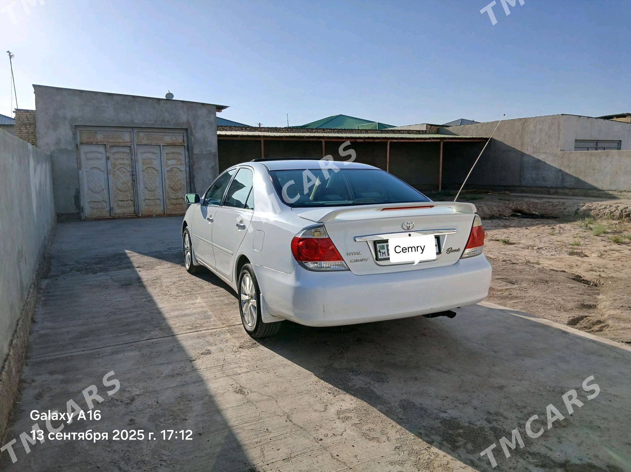 Toyota Camry 2005 - 195 000 TMT - Дашогуз - img 6