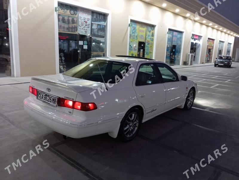 Toyota Camry 2000 - 177 000 TMT - Baýramaly - img 2