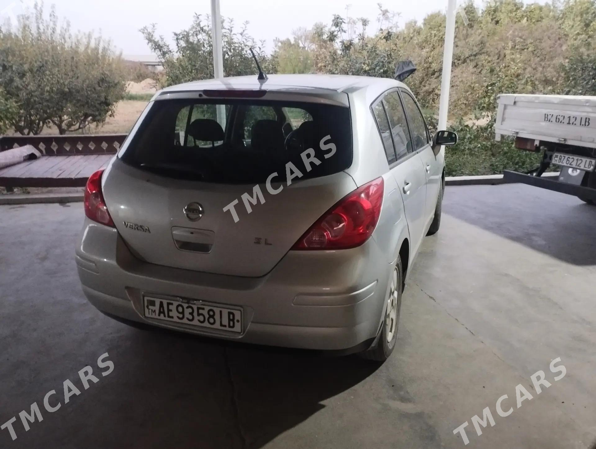 Nissan Versa 2012 - 90 000 TMT - Sakar - img 3