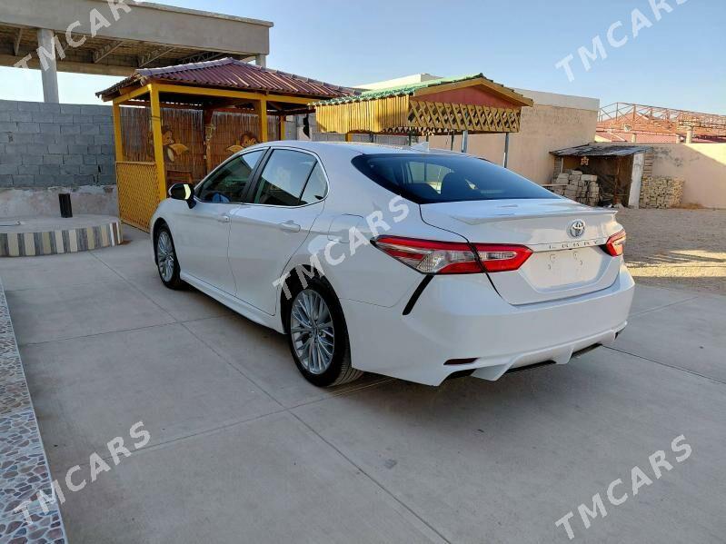 Toyota Camry 2020 - 315 000 TMT - Ашхабад - img 6